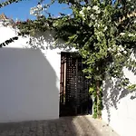 Townhome With Private Garden *