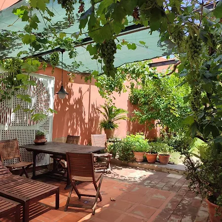 Townhome With Private Garden