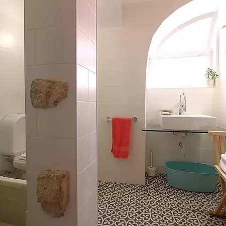 Townhome With Private Garden Lodge